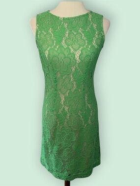 New York and Company Mod Shift Dress with Crochet